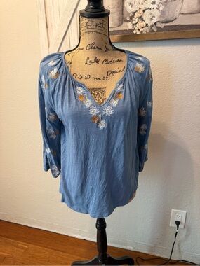 Cupio Dusty Blue Floral Embroidered V-Neck Blouse